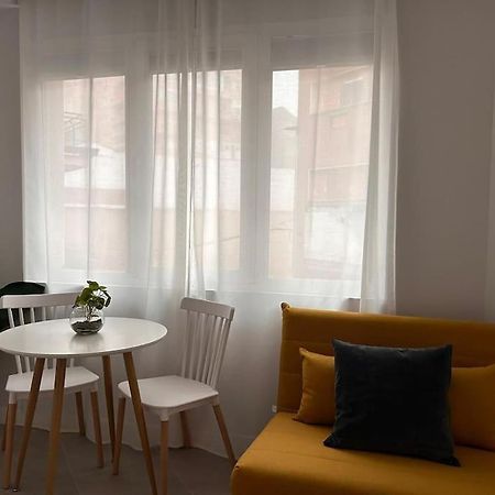 Cozy Studio In Tetuan - En 1/8 Madrid Ngoại thất bức ảnh